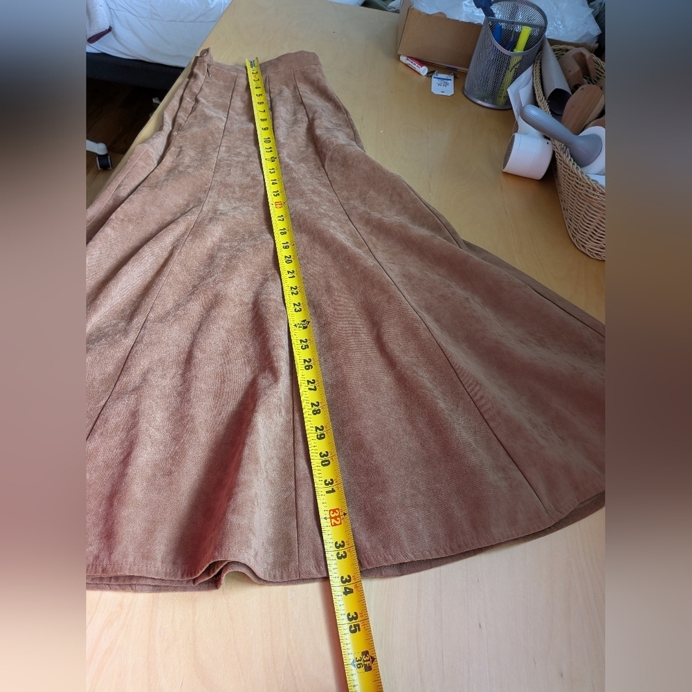 Western Maxi Simili Suede Plus Size Skirt Tan Color Size 14W Dress Barn Zipper - Picture 7 of 8